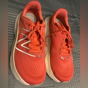 New Balance Fresh Foam V4 X Sneakers Size 8.5
